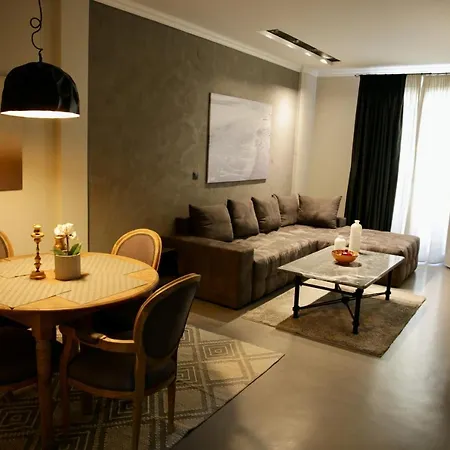 Apartament Urban Living 1 *